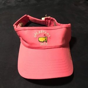 2019 women’s masters golf tournament pink visor.